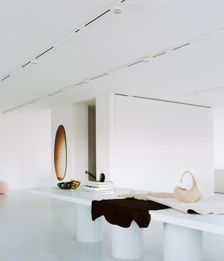 Bottega Bruzziches Headquarters